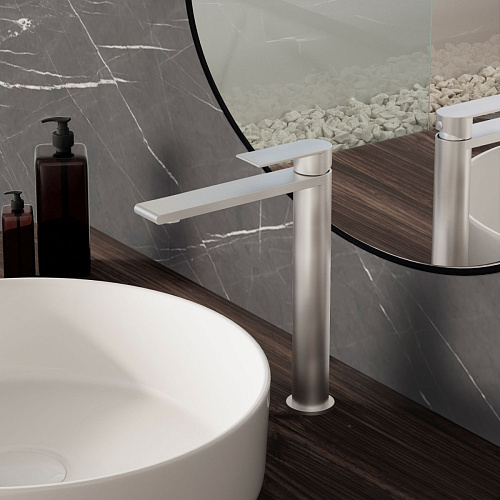 Vincea Vogue SS VBF-2VS2BN Смеситель для раковины Vincea Vogue SS VBF-2VS2BN Смеситель для раковины