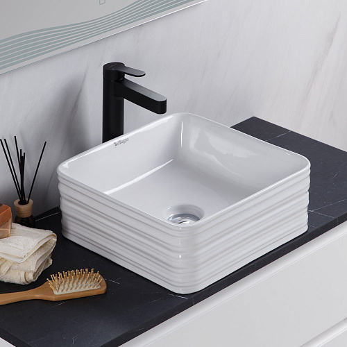 BelBagno BB1421 Керамическая раковина накладная 40 см, белая BelBagno BB1421 Керамическая раковина накладная 40 см, белая