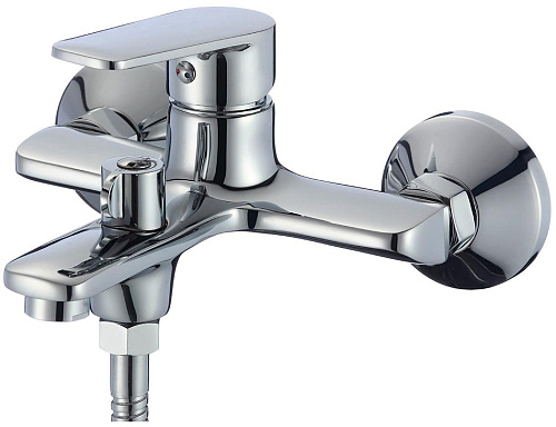 Aquanika AQB3036CR Basic Смеситель для ванны с душем, хром Aquanika AQB3036CR Basic Смеситель для ванны с душем, хром