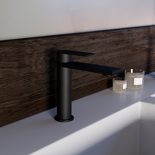 Vincea Vogue SS VBF-2VS1MB Смеситель для раковины Vincea Vogue SS VBF-2VS1MB Смеситель для раковины