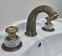 Devon&Devon EXC-SW101OTS Excelsior Swan Смеситель для раковины на 3 отверстия, донный клапан, цвет античная латунь