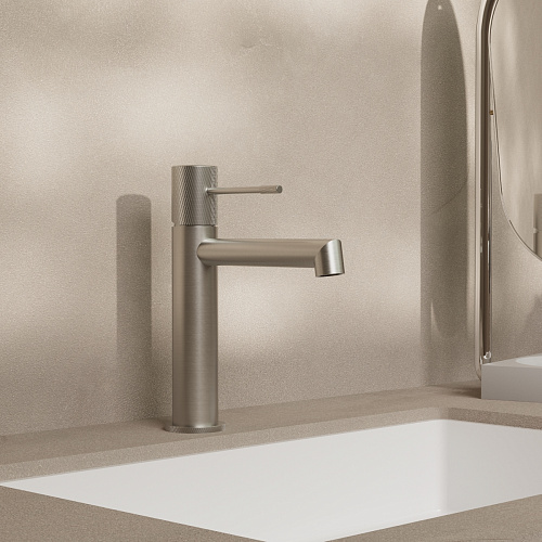 Vincea Desire VBF-1D1BN Смеситель для раковины Vincea Desire VBF-1D1BN Смеситель для раковины