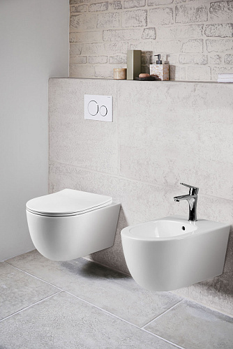 Vincea VT1-34S Evo Унитаз подвесной, безободковый, 37х49 см, ультратонкое сиденье Soft-close, белый